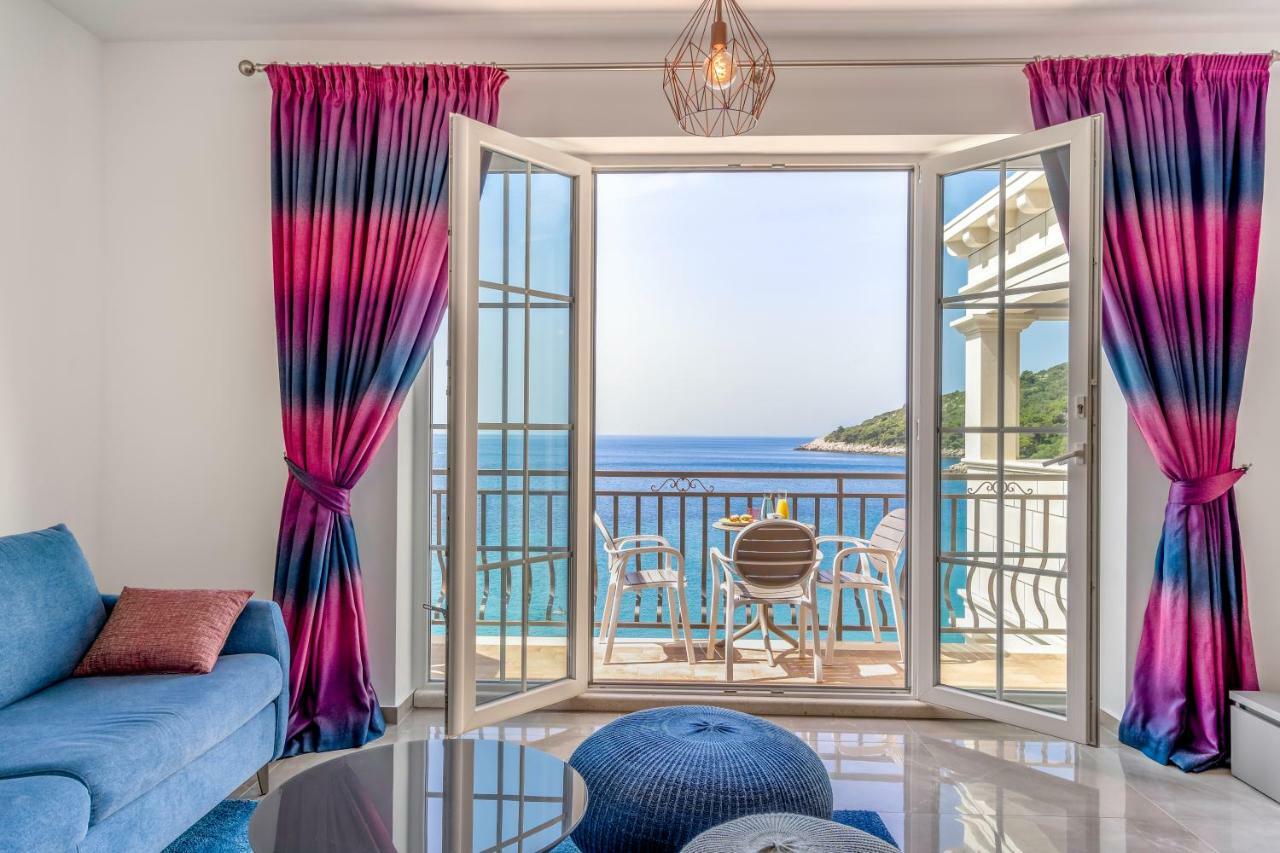 Pine Tree Boutique Apartments Saplunara Kültér fotó